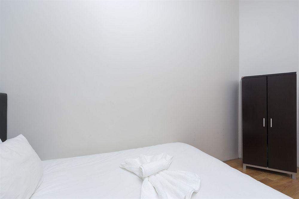 West 46Th Street Apartment นิวยอร์ก ภายนอก รูปภาพ